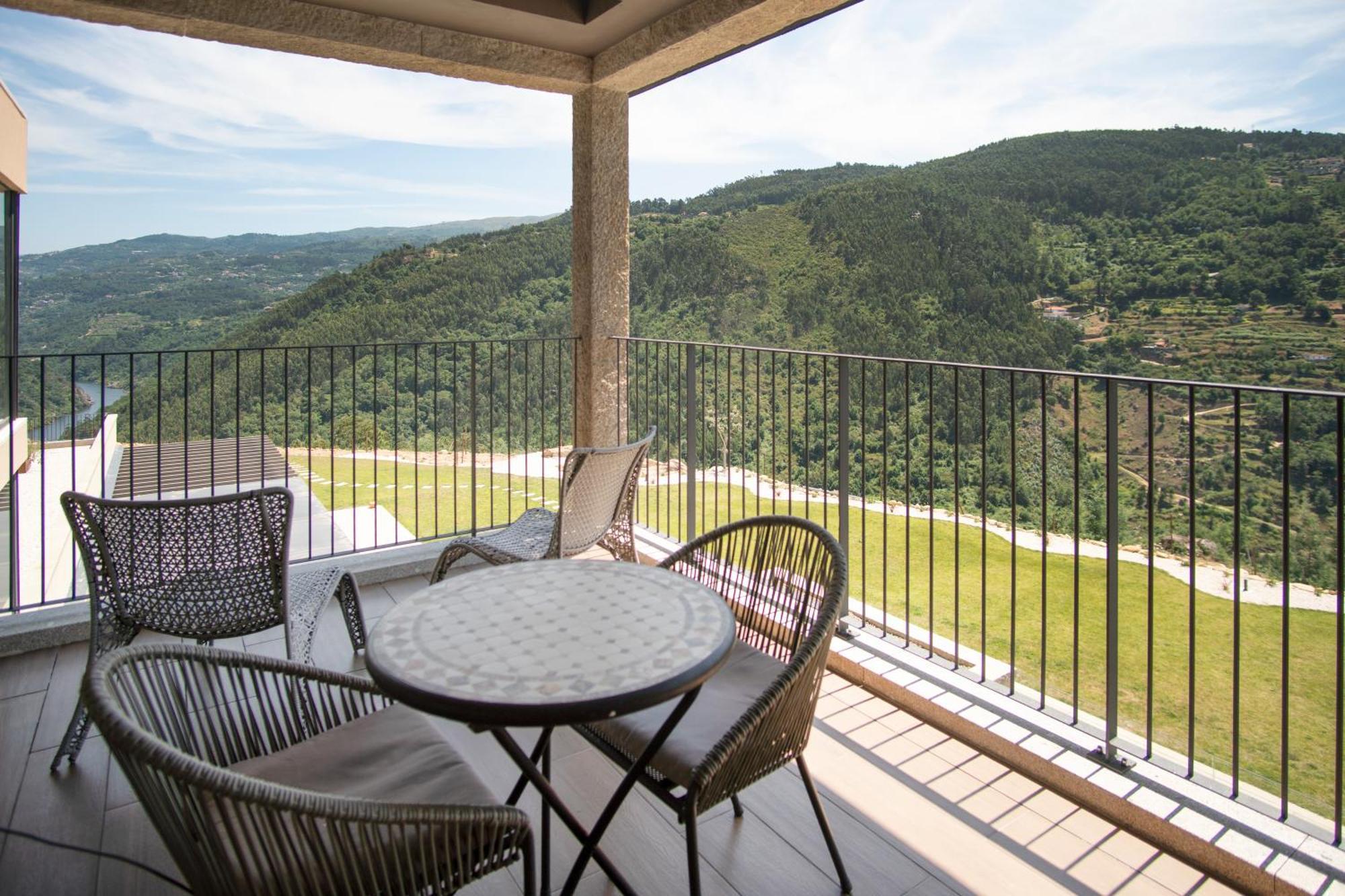 Quinta De Cabanas Douro Country House Penha Longa Luaran gambar